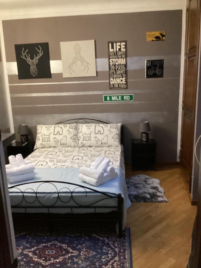 Holiday House Antica Dimora Soggiorni In Langa Centro Storico 拉莫拉 外观 照片