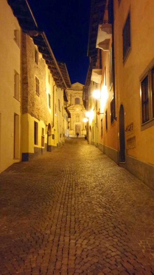 Holiday House Antica Dimora Soggiorni In Langa Centro Storico 拉莫拉 外观 照片