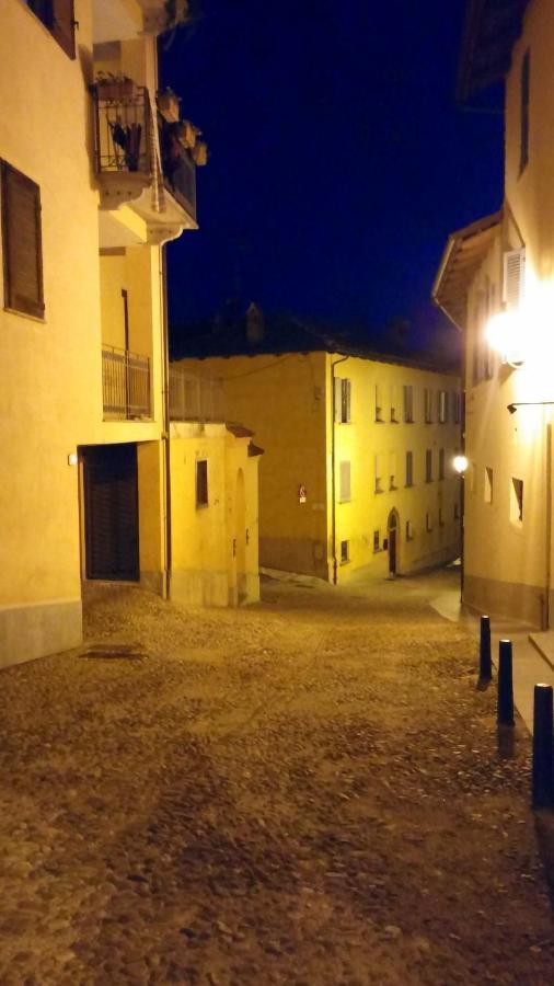 Holiday House Antica Dimora Soggiorni In Langa Centro Storico 拉莫拉 外观 照片